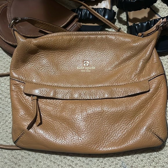 kate spade Handbags - *flash sale* Kate Spade Tan pebble leather purse